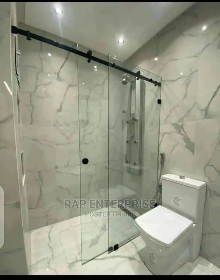 Shower Glass Cubic