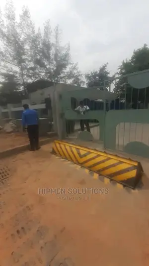 Remote Control Road Blocker