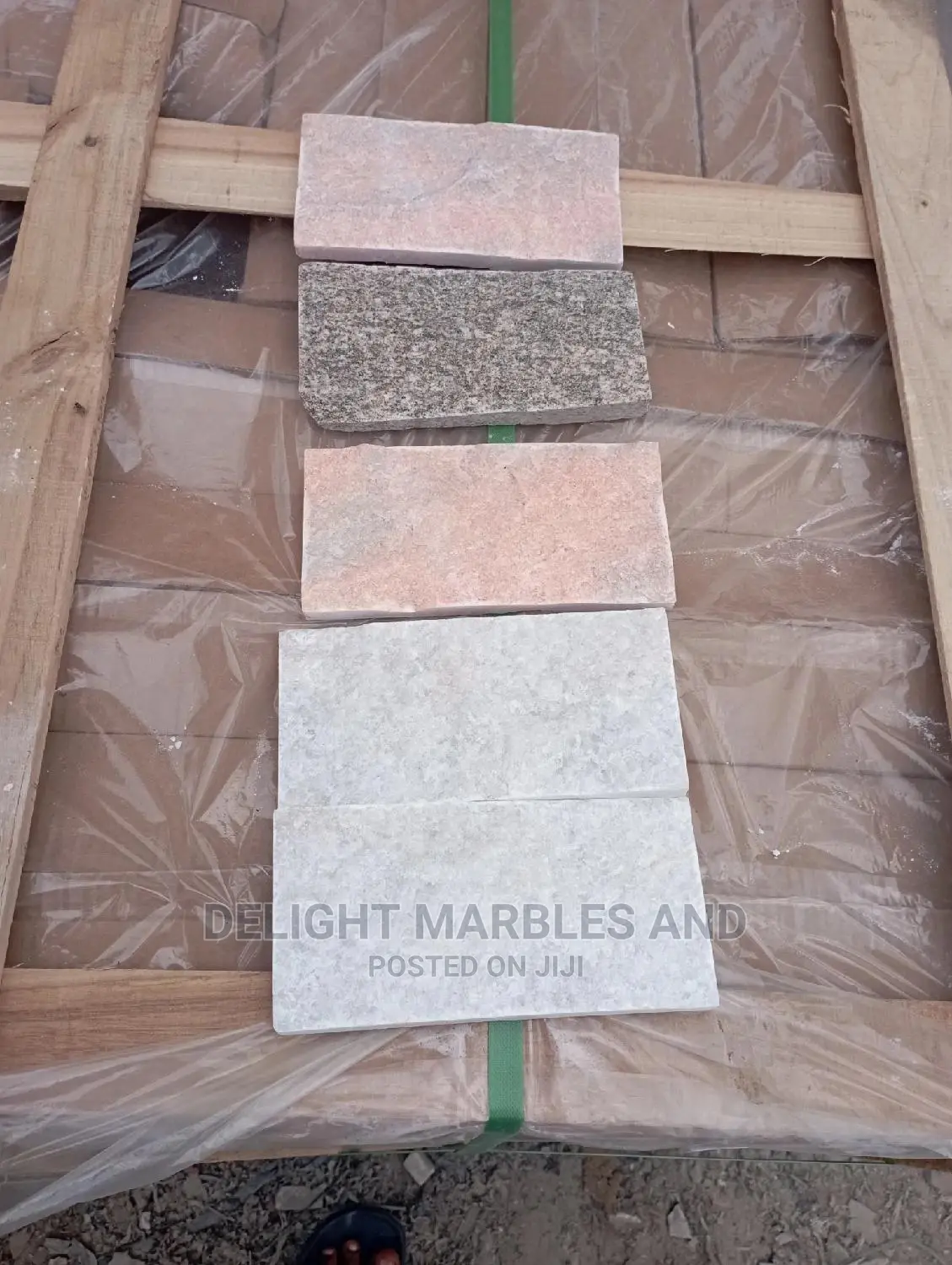 External/Internal Stone Bricks Wall