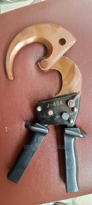 400mm Ratchet Cable Cutter