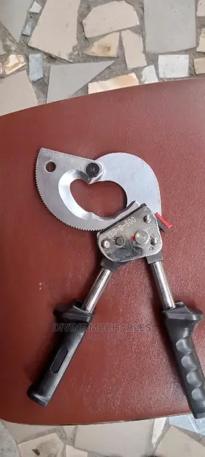 500mm Ratchet Cable Cutter