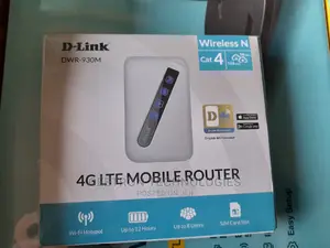 D-Link 4G LTE Mobile Router : DWR-933