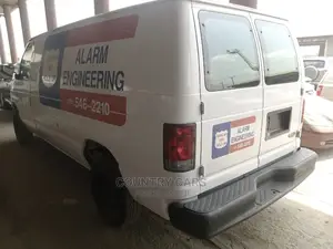 Ford E350 2006 White