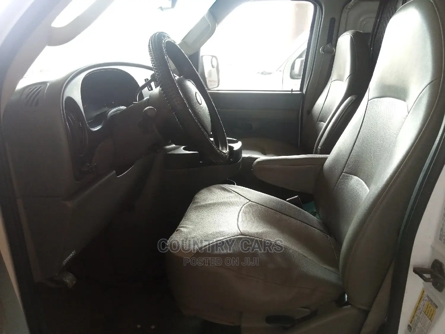 Ford E350 2008 White
