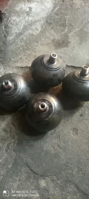 Tokunbo Accumulator for Lx470 Lx570 Direct