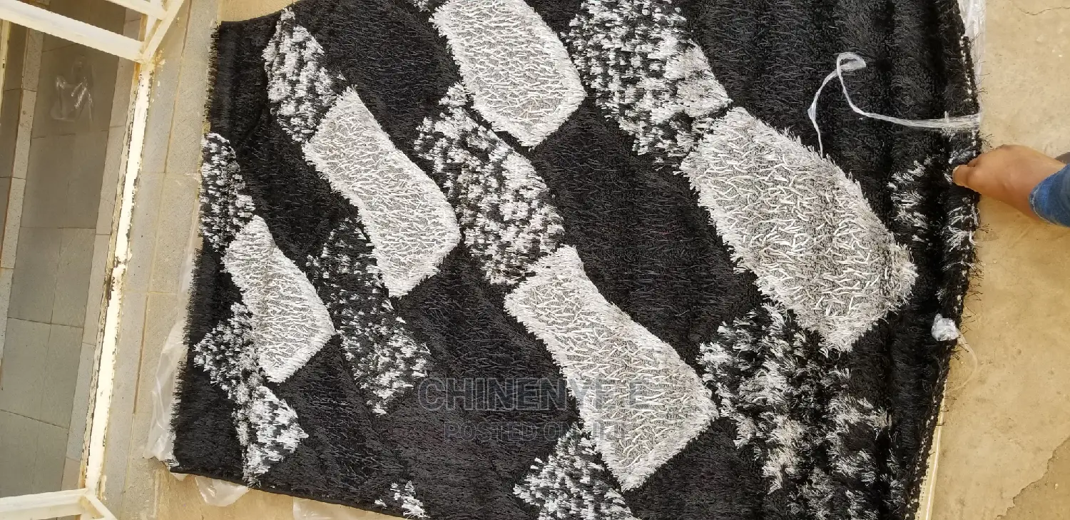 Centre Rug 3x5 Shaggi Design