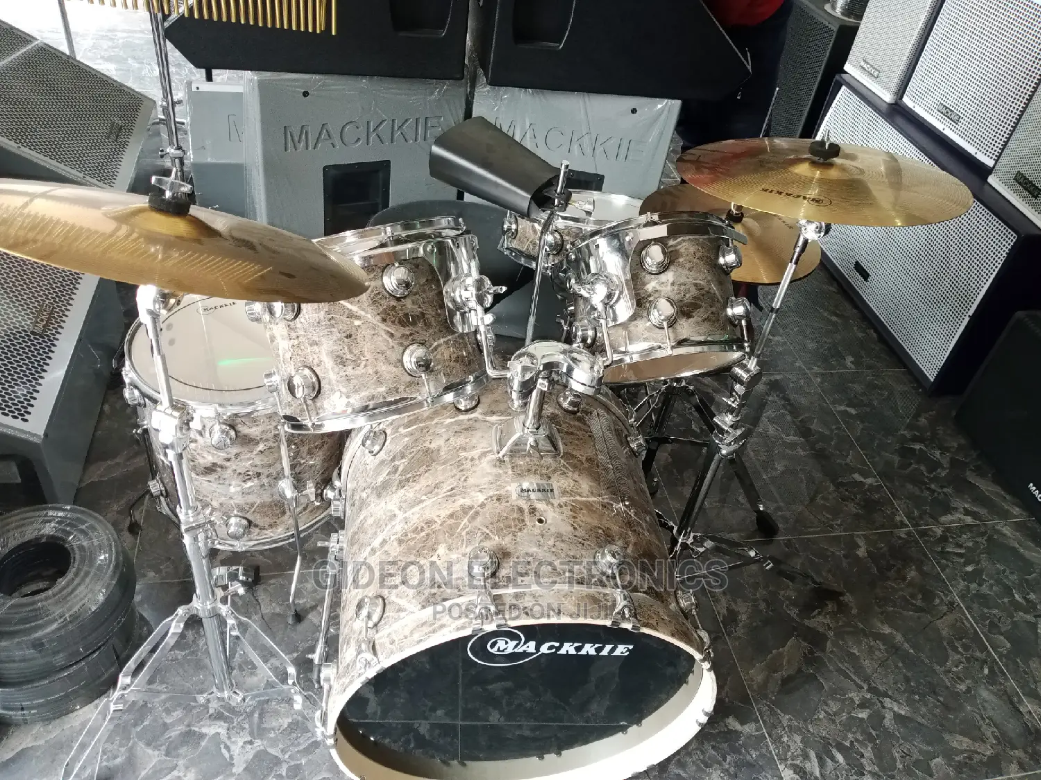 Mackiee Drum Set.