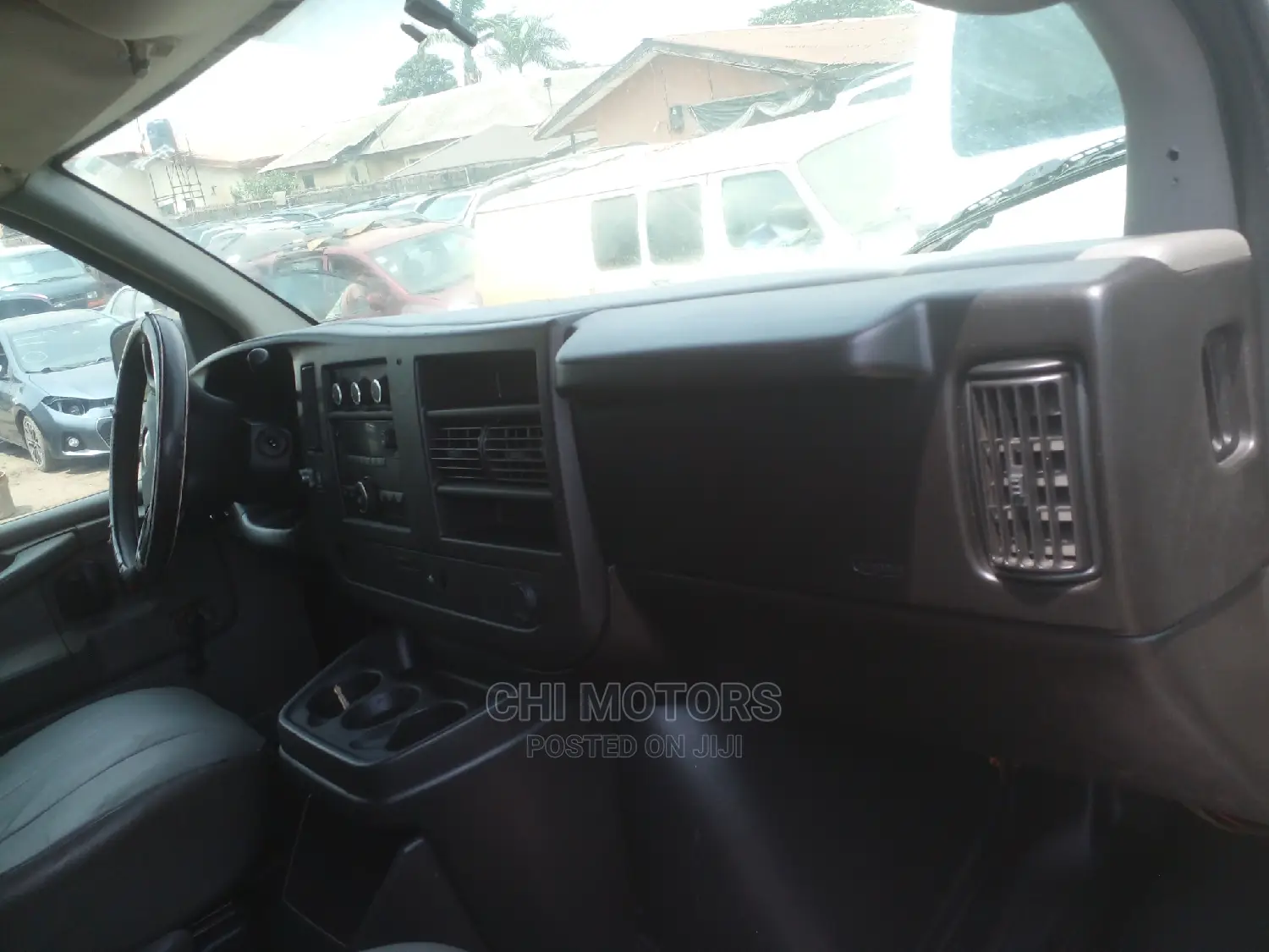 Chevrolet Chevy 2007 White