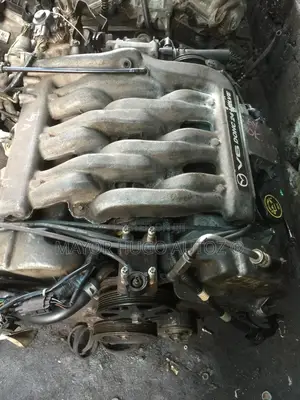 Mazda MPV V6