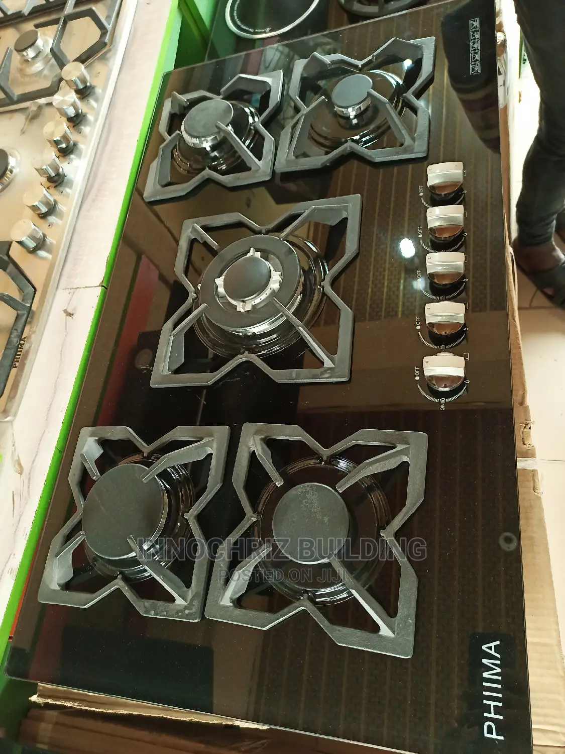 5 Burners Gas Cooker