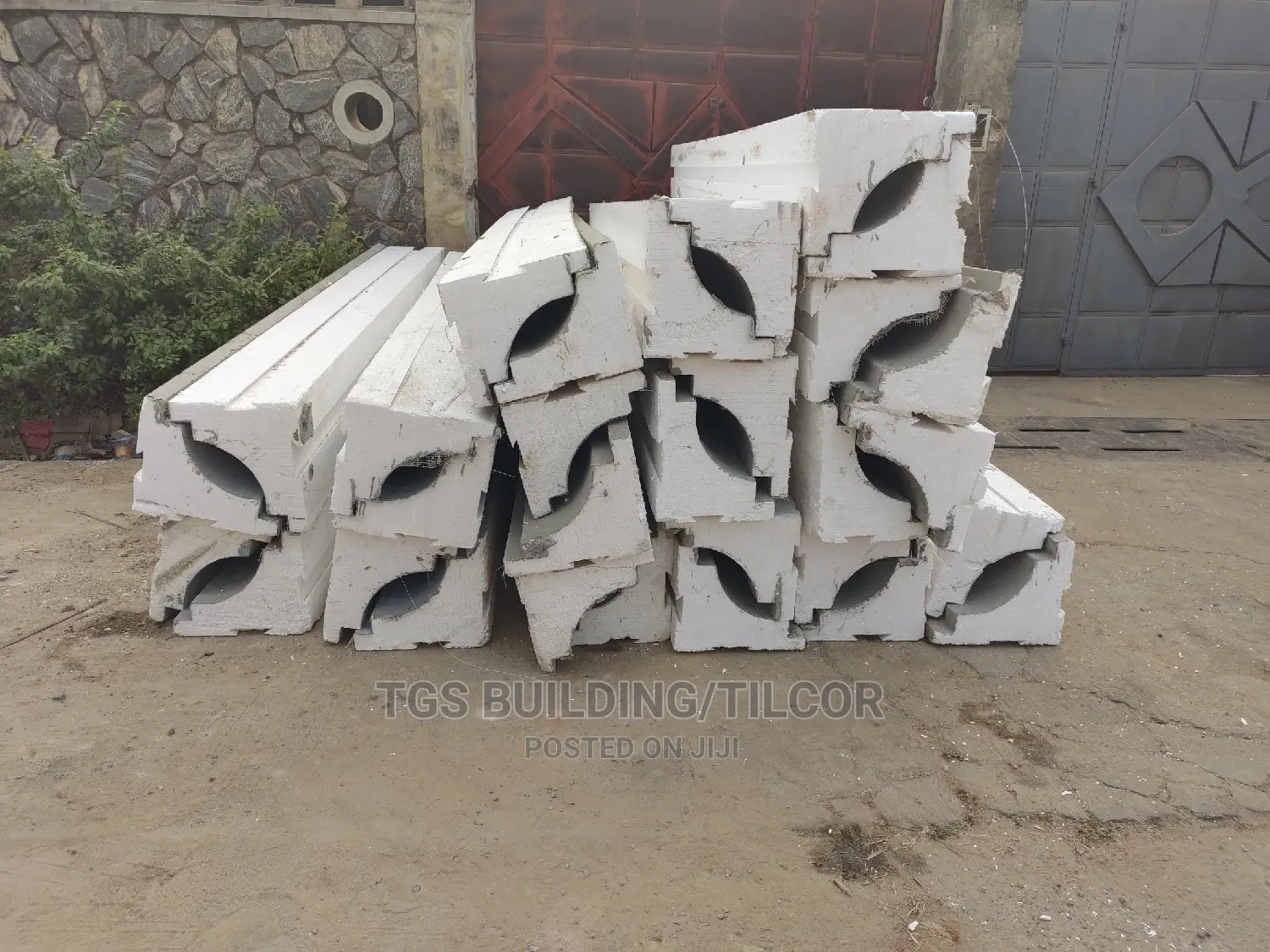 Quality Polystyrene Parapet