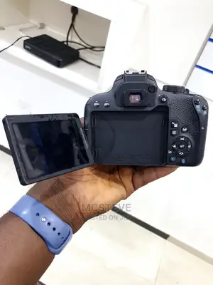 Canon EOS 800D DSLR Camera