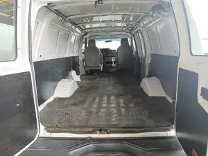 Ford E250 2012 White