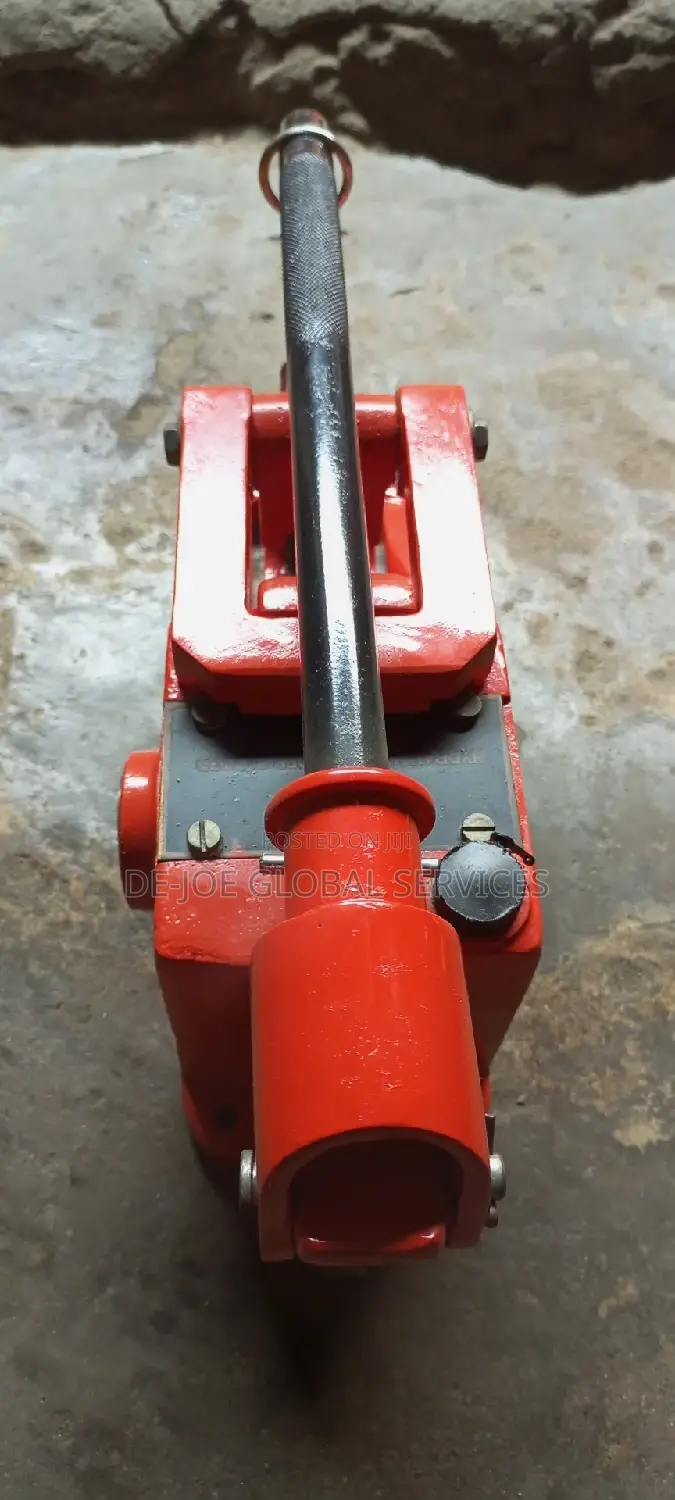 2" Hydraulic Wire Cutter
