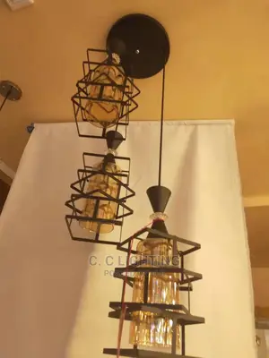 Dropping Pendant Light