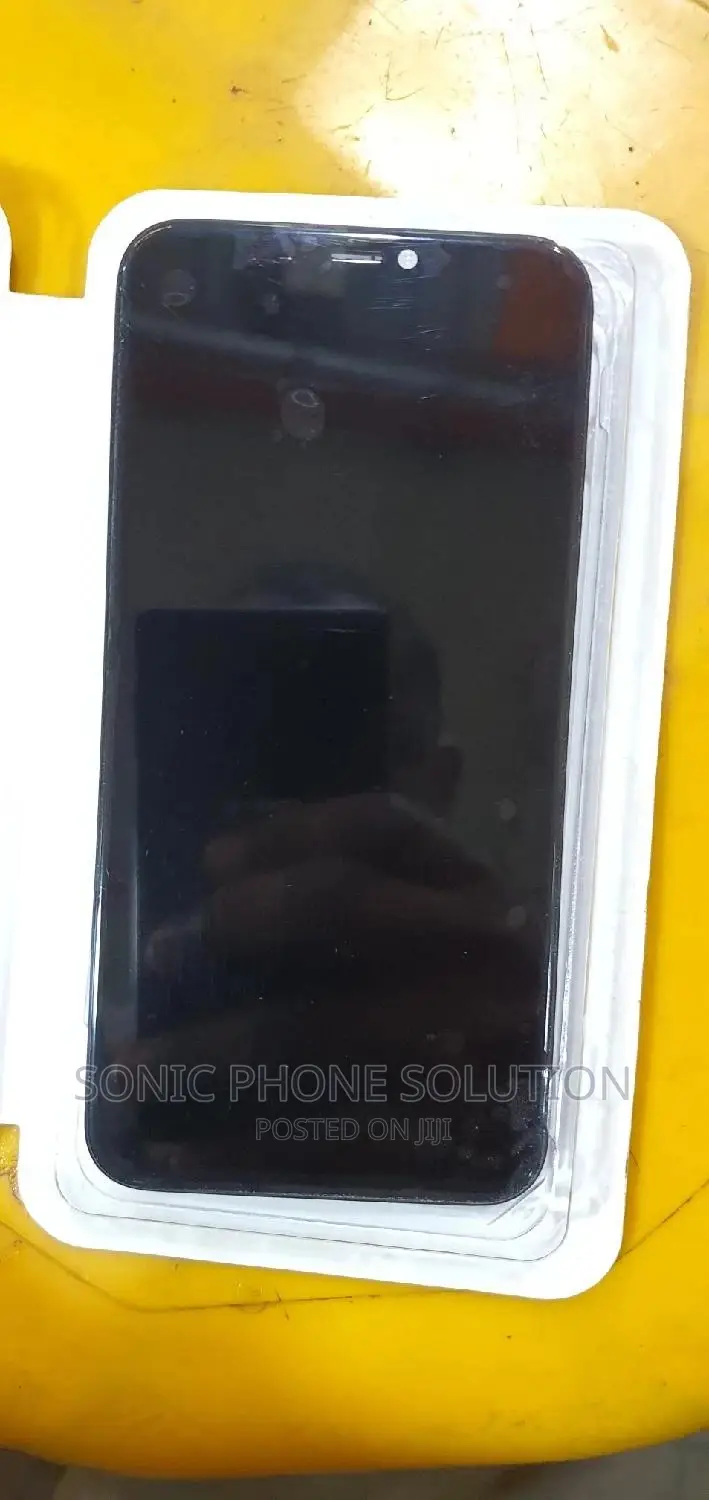 iPhone 12 Pro Screen