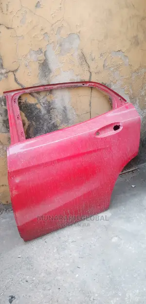 Mercedes Benz GLA Tokunbo Door.