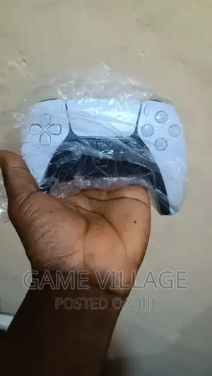 Photo - Playstation 5 Controller