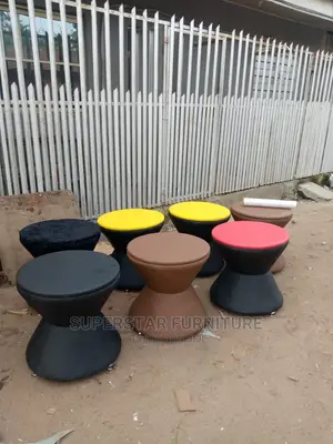 High Quality Bar Sofas Tables