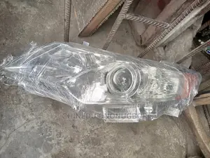 Toyota Camry Left Headlight 2012