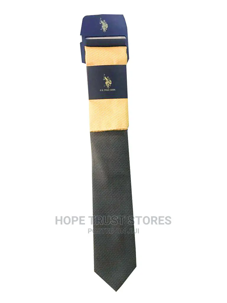 US Polo Assn. Tie Pocket Square