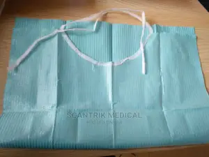 Naturelle Disposable Patient Bib