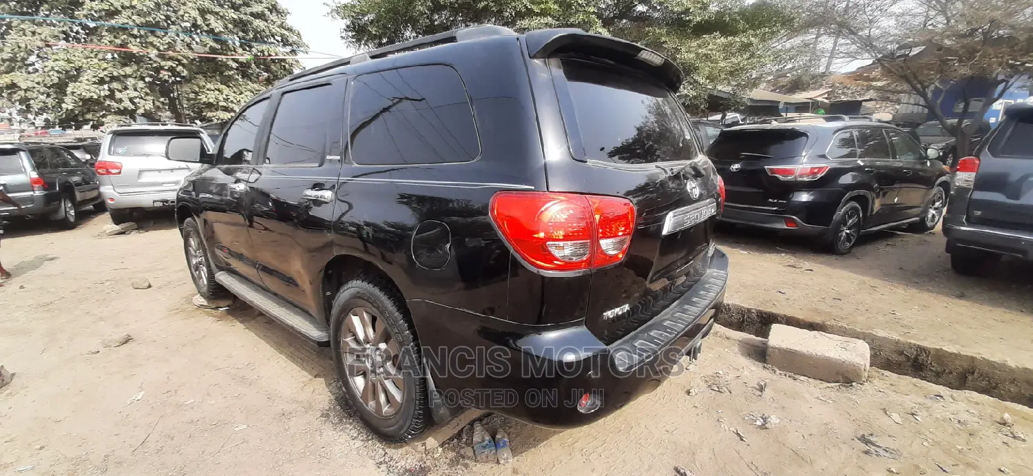Toyota Sequoia 2013 Black
