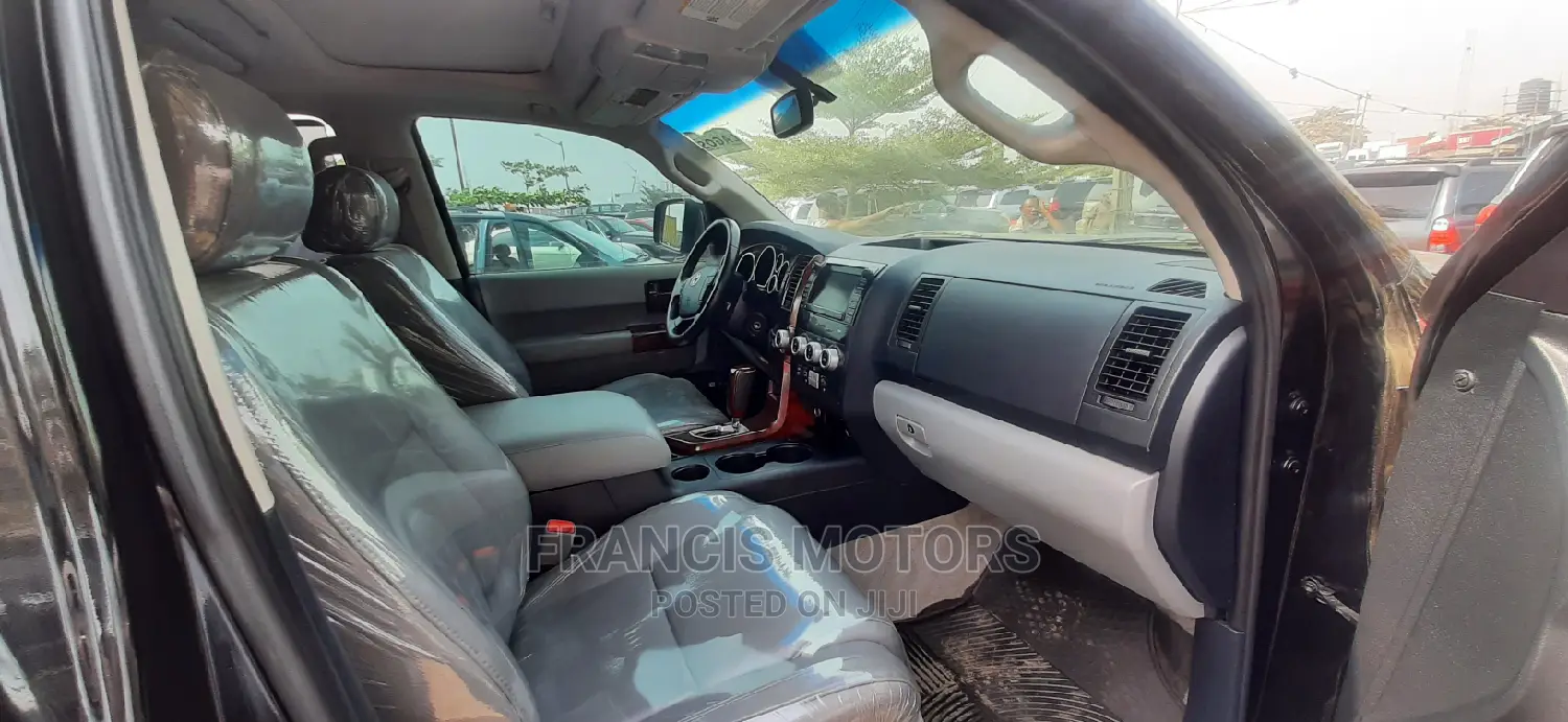Toyota Sequoia 2013 Black