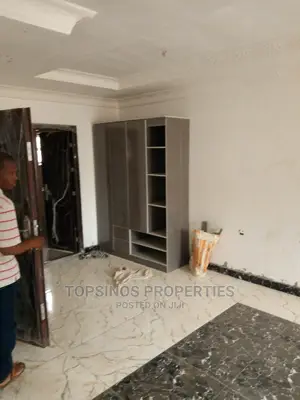 2bdrm Block of Flats in Dawaki for rent