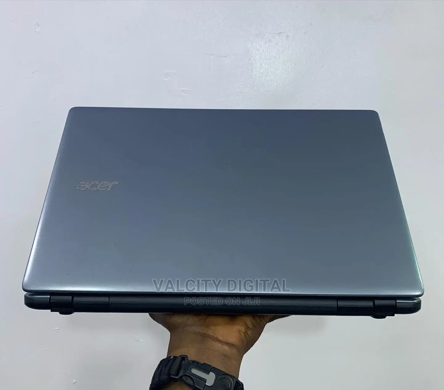 Laptop Acer Aspire E5-571 8GB Intel Core I5 HDD 500GB