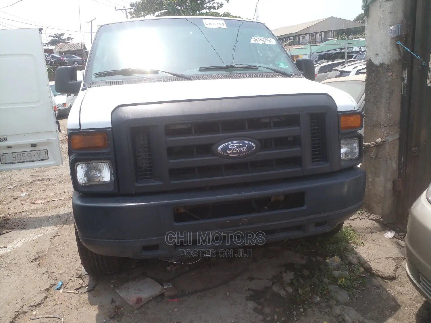 Ford E350 2010 White