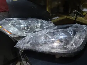 Headlights Es350 2010-2012
