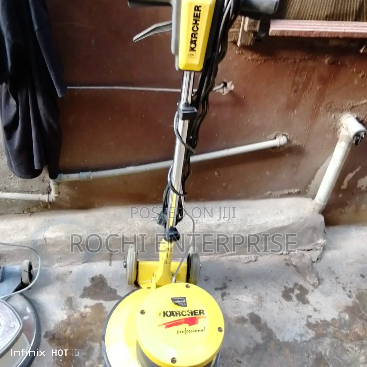 Rug and Tiles Scrubber