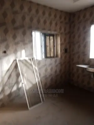Furnished 6bdrm Duplex in Golf Estate, Enugu for Sale