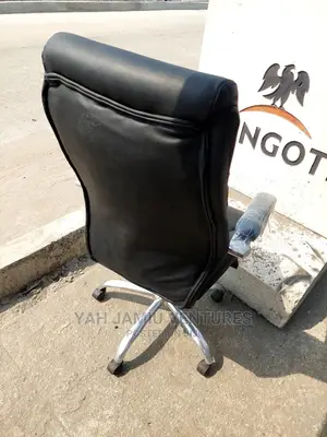 Executive Chair