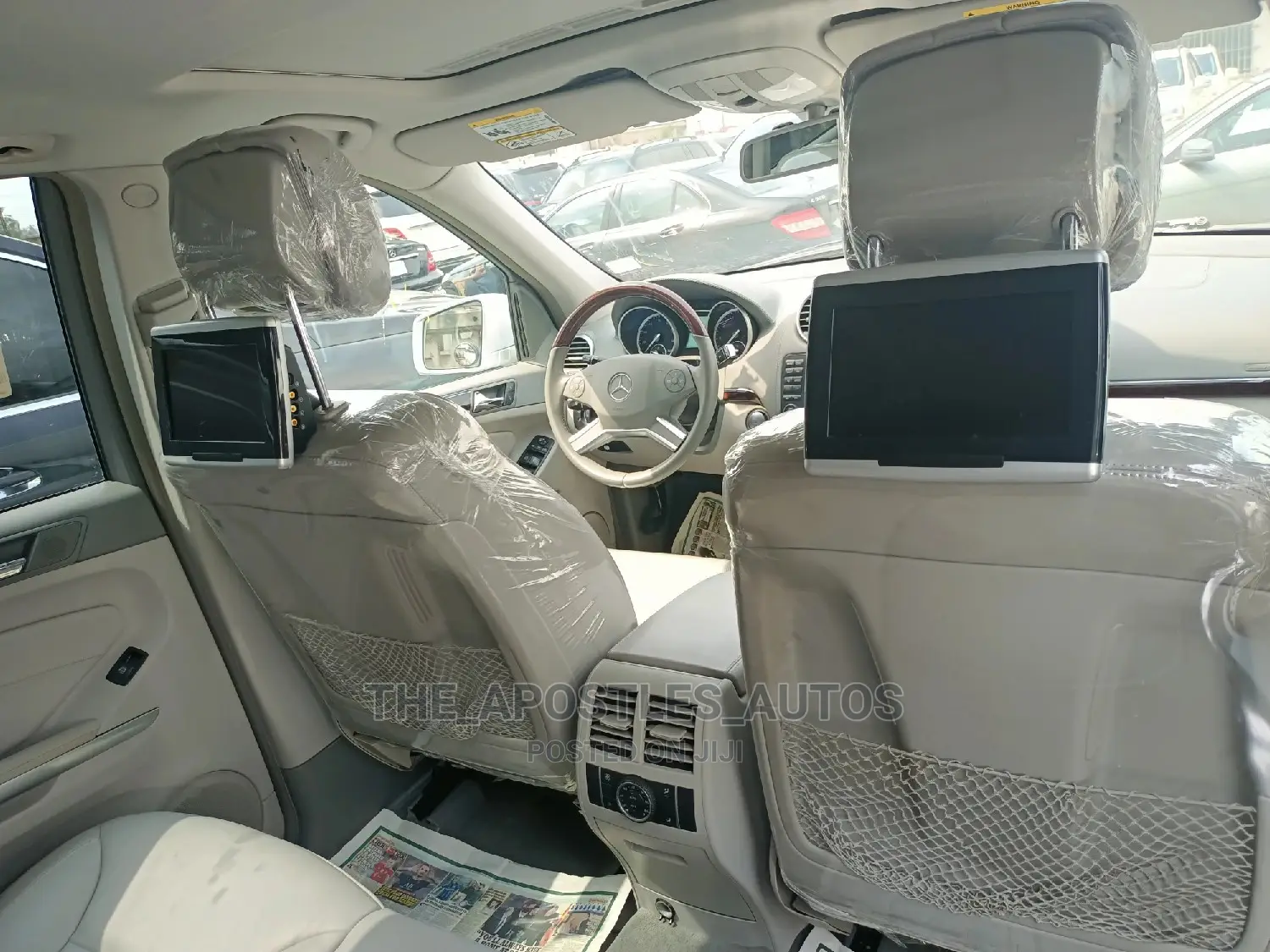 Mercedes-Benz GL-Class GL 550 2012 Silver