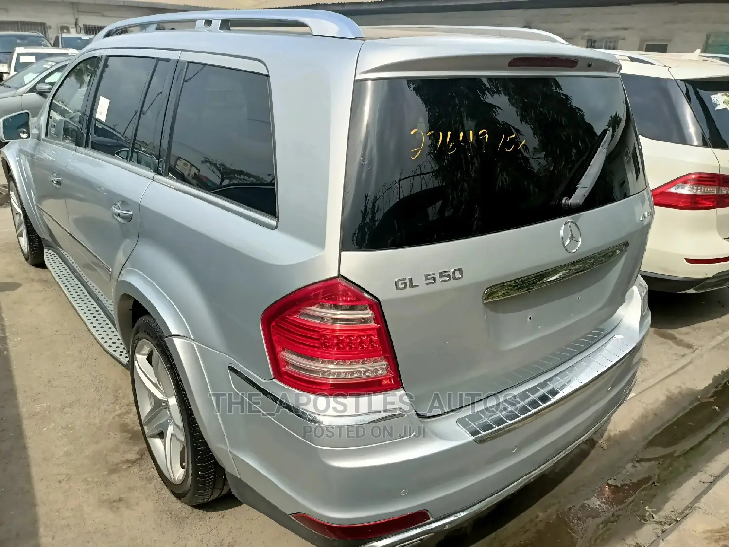 Mercedes-Benz GL-Class GL 550 2012 Silver