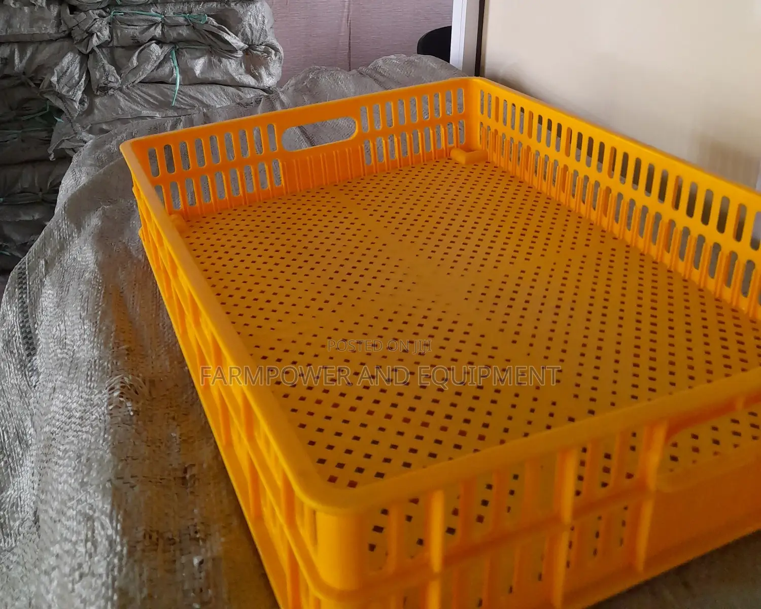 Hatching Basket