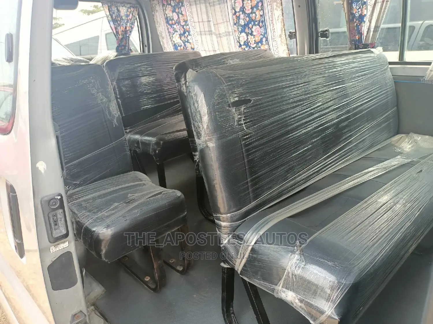 Toyota HiAce 2003 Silver