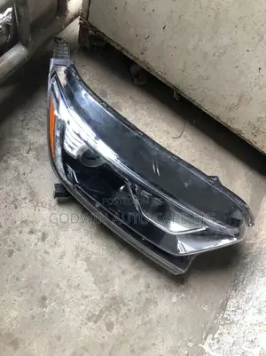 Headlight 2018 Honda CR-V