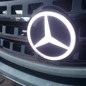 Front Grill Star Light Mercedes Glk,ML350,C300,Gle,E350,GL