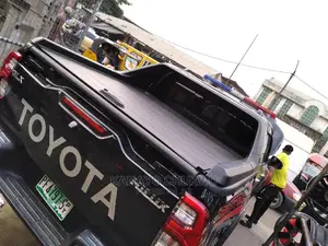 Boots Cover Carryboy Hilux 2022