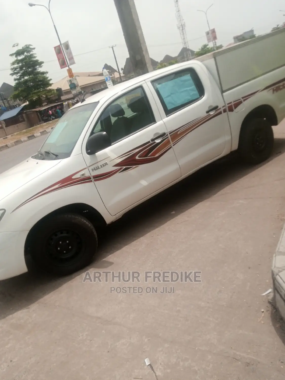Toyota Hilux 2014 White