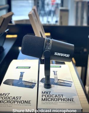 Shure MV7 USB Podcast Microphone for Podcasting, Recording
