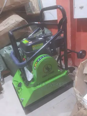 C120 Plate Compactors