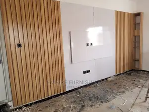 Nice TV Stand