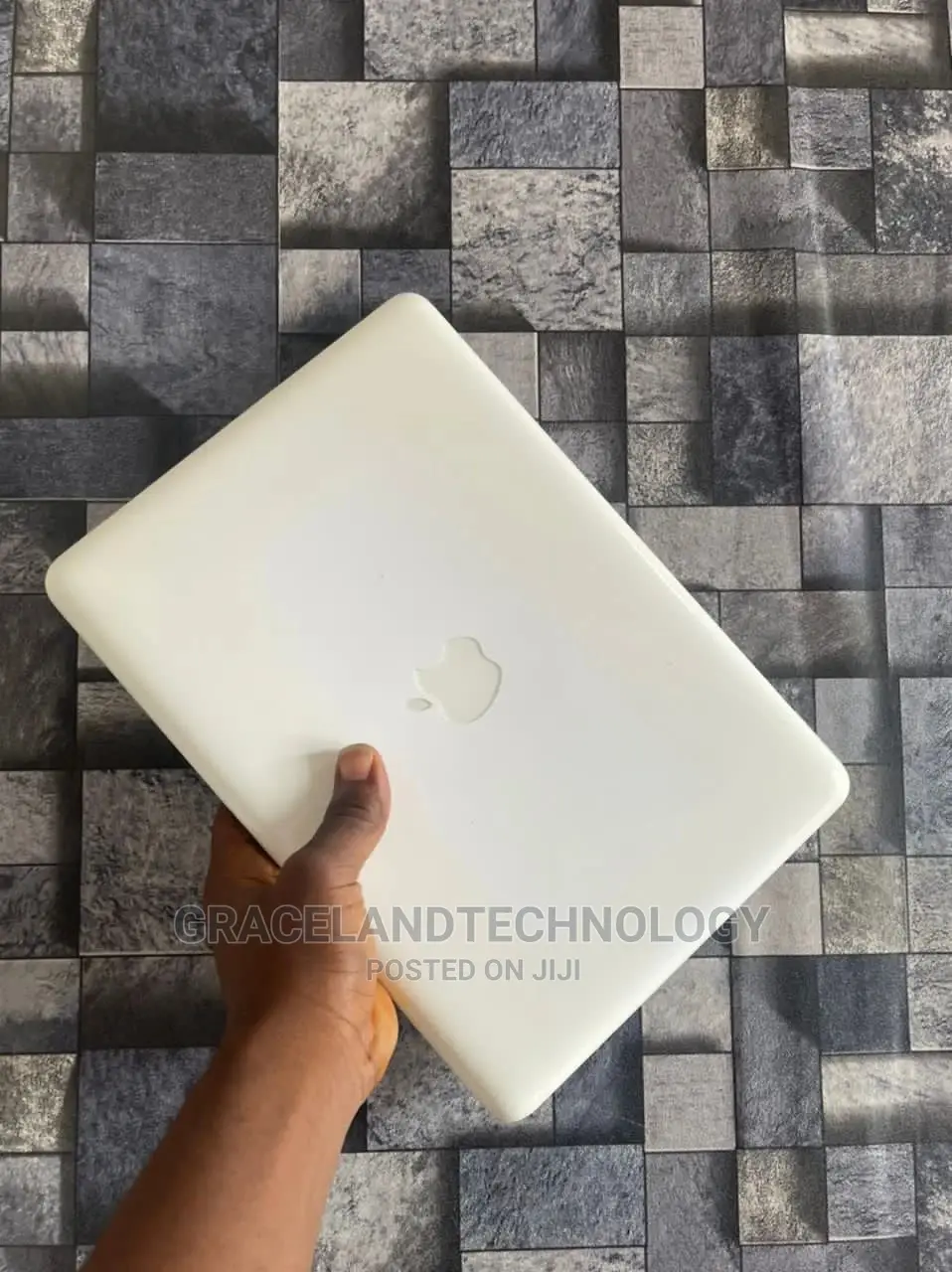 Laptop Apple MacBook 2011 4GB Intel Core 2 Duo HDD 320GB