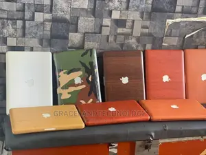 Laptop Apple MacBook 2011 4GB Intel Core 2 Duo HDD 320GB
