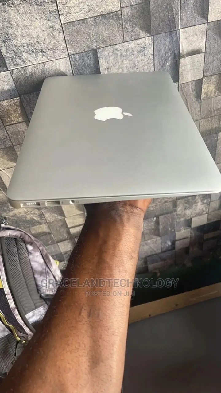 Laptop Apple MacBook Air 2015 8GB Intel Core I5 SSD 256GB