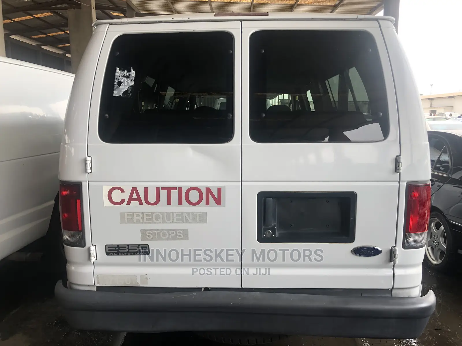 Ford E350 2004 White
